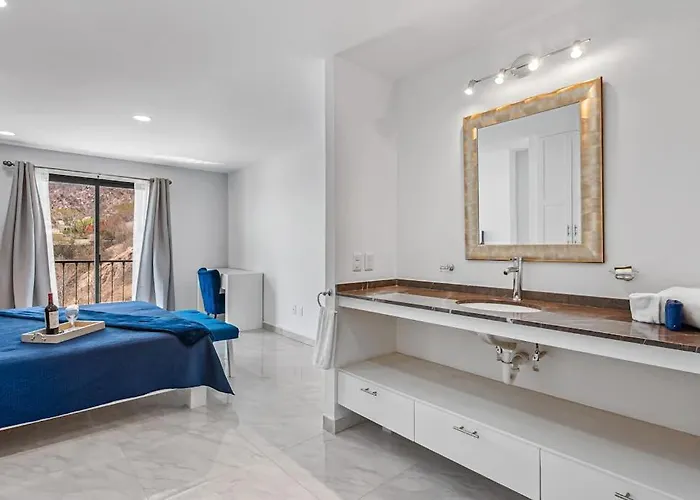 Morgan Residences 508a At Boutique With Pool, Gym, Ferienhaus *